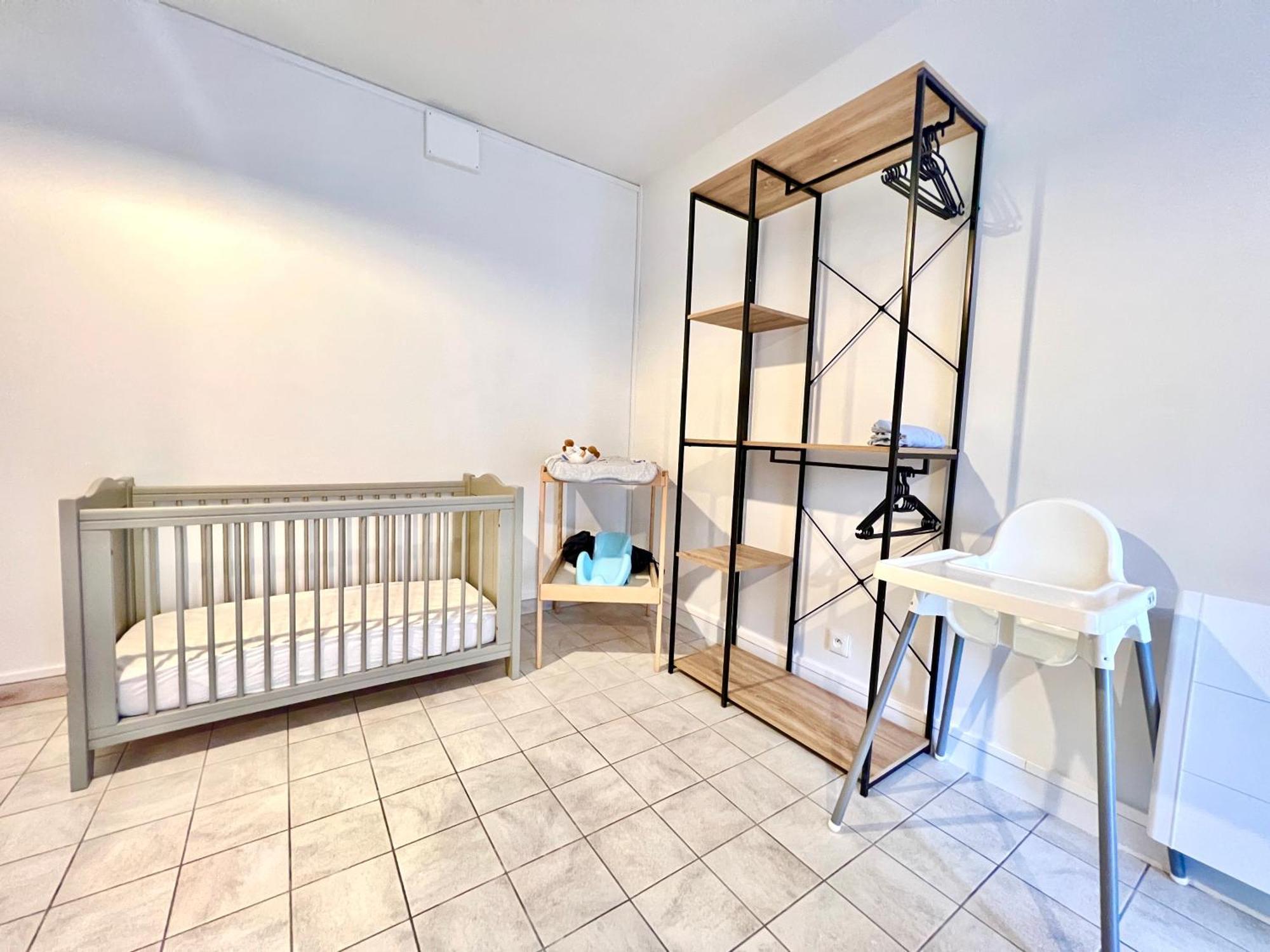 Le Grand Penon ~ Logement Spacieux A 6 Min Du Parc Saint-Georges-les-Baillargeaux Exterior foto
