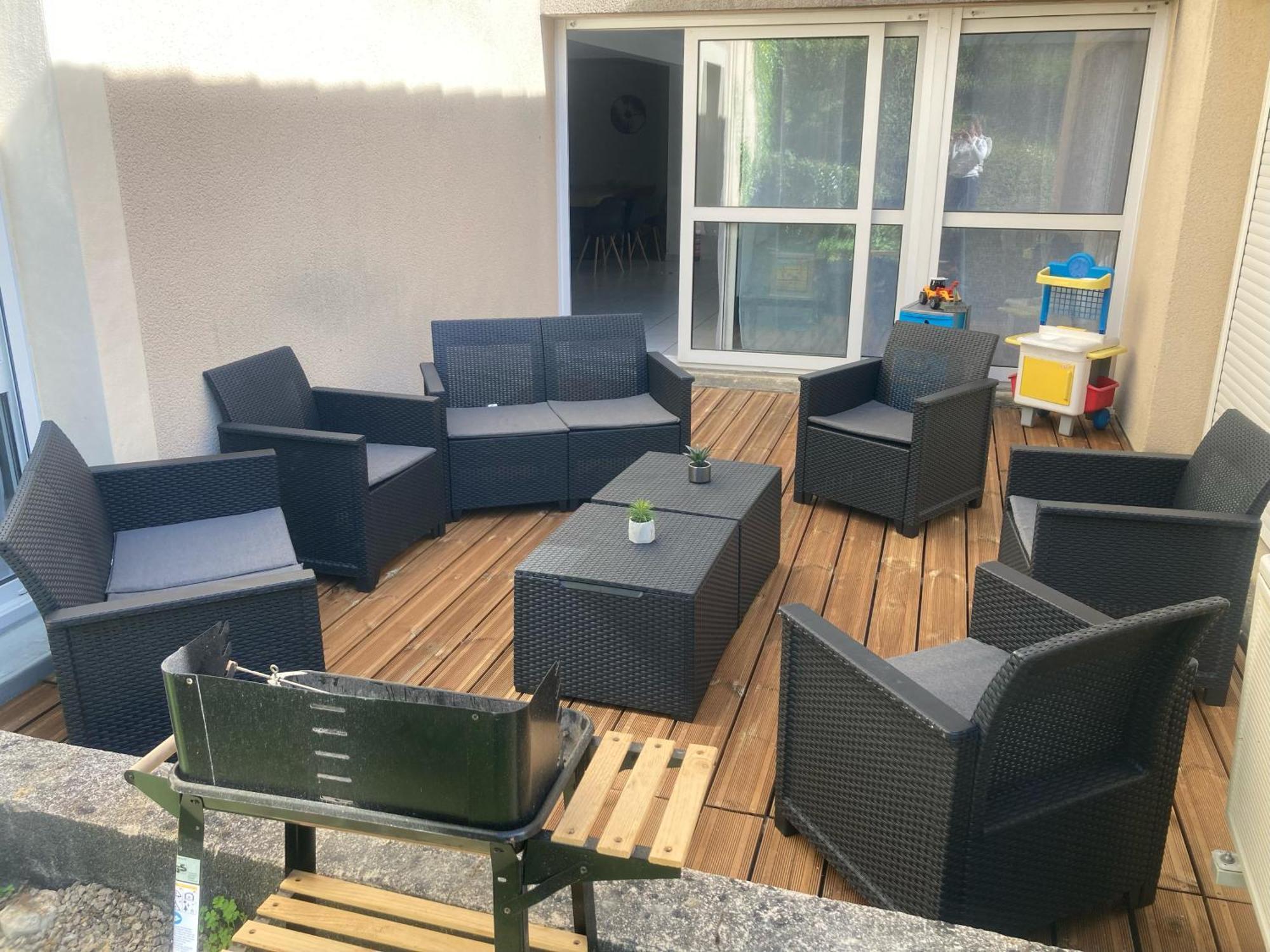 Le Grand Penon ~ Logement Spacieux A 6 Min Du Parc Saint-Georges-les-Baillargeaux Exterior foto